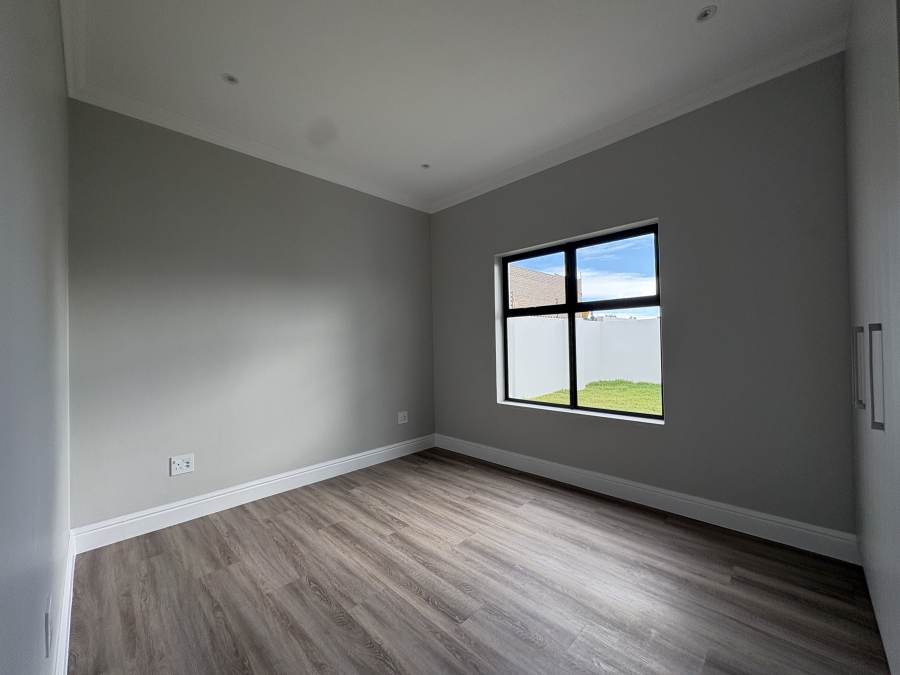 4 Bedroom Property for Sale in Sandown Western Cape